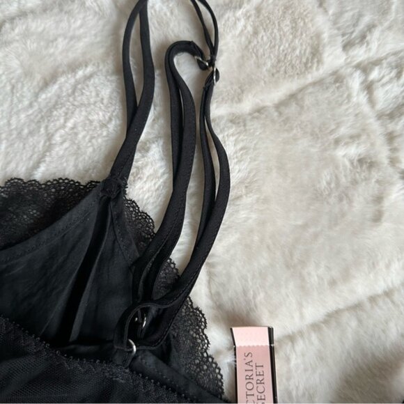 Victoria's Secret | Dream Angels Black Chantilly Lace & Tulle Slip | Size Small - Picture 4 of 9